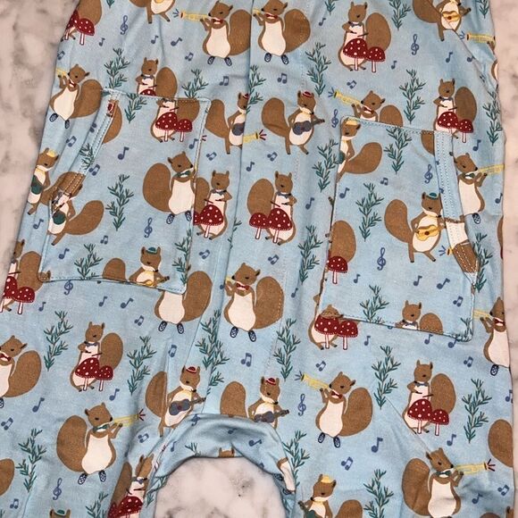 NWT MAGNETIC ME SQUIRREL ROMPER - FALL FAV!!!! - Picture 3 of 7